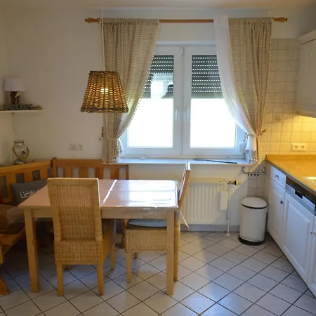 Tatil Evi Nordseepirat Haushaelfte Nordstrand