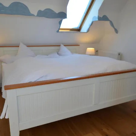 Nordseepirat Haushaelfte * Nordstrand