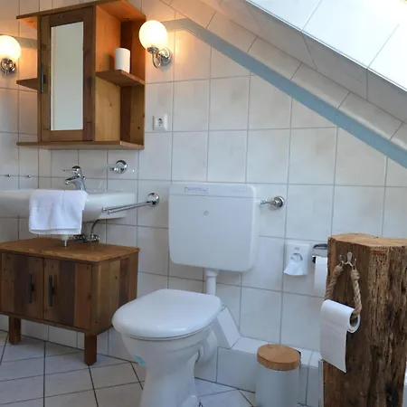 Nordseepirat Haushaelfte * Nordstrand